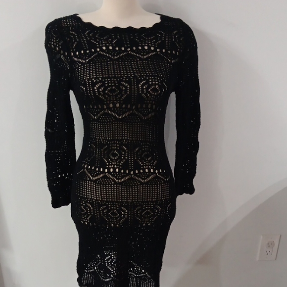 BCBGeneration Dresses & Skirts - BCBGeneration Black Long Sleeve Crochet Dress